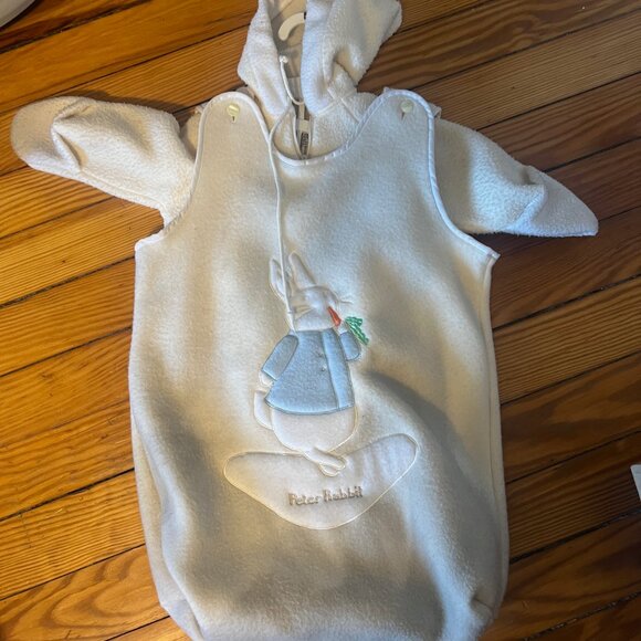 Peter Rabbit Baby Bunting - Picture 5 of 5